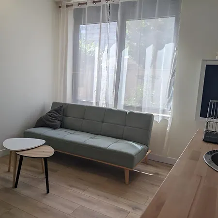 T2 A 15 Minutes De Paris Apartment